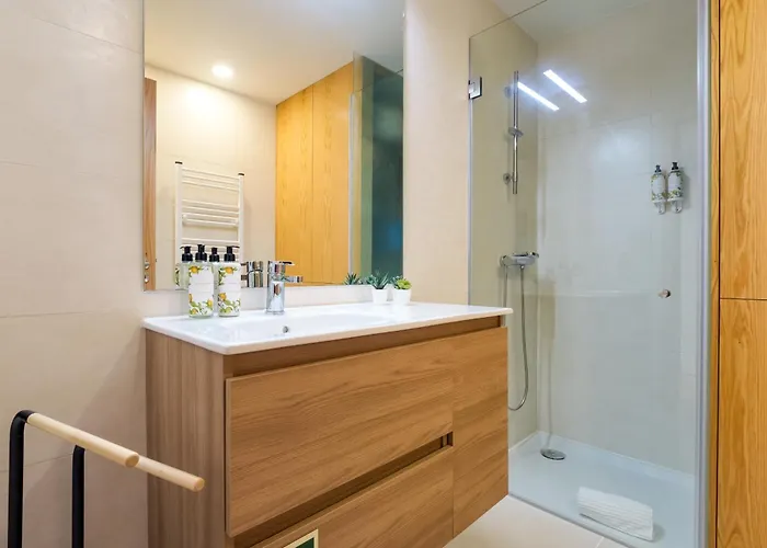 Apartment Camoes With Ac Near Metro Porto