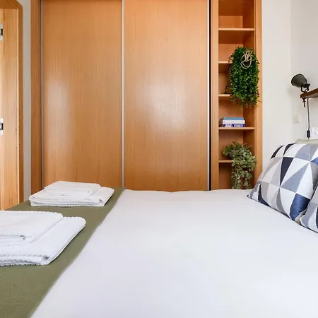 Camoes With Ac Near Metro * Porto